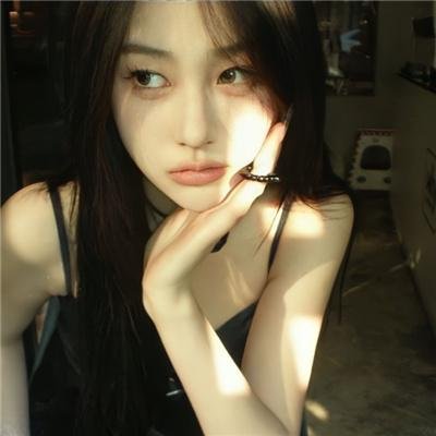 蜘蛛与郁金香